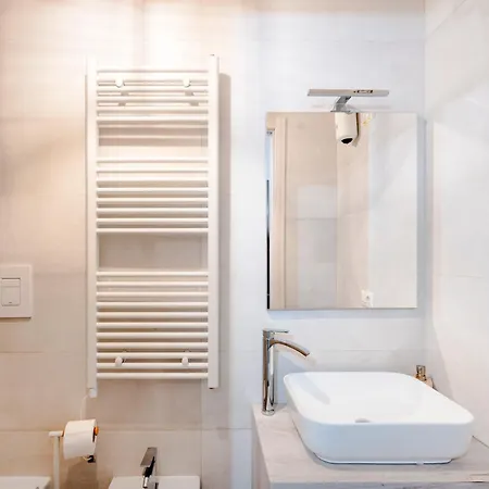 Dimora Oreste Бари