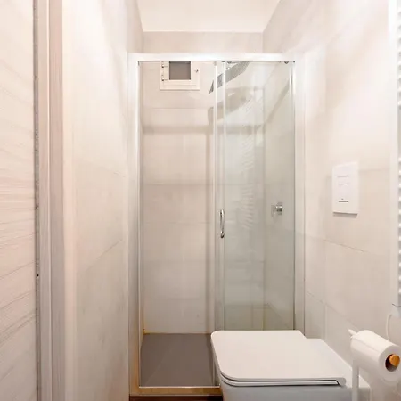 Dimora Oreste * バーリ